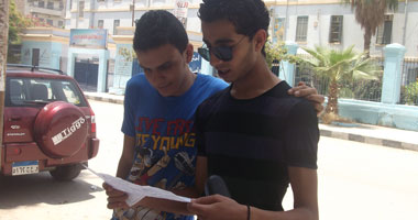وكيل "التربية والتعليم": لا شكاوى من الرياضيات والفيزياء بكفر الشيخ
