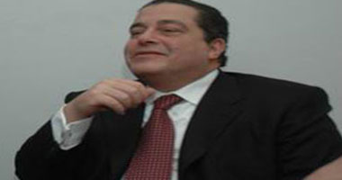 ياسين منصور وراء تفاوض الأهلى مع حفنى وجيبور