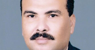 حزب مصر الثورة يطالب بالتكاتف حول عدلى منصور