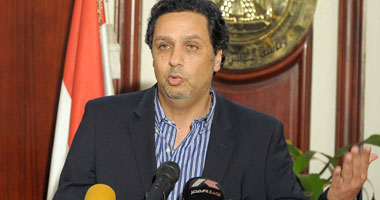 الوزير الجديد: سيتم إعادة النظر فى قانون الاتصالات