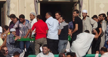 بالصور.. تشييع أحد شهداء الإرهاب المدنيين بسيناء
