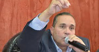 محافظ الإسماعيلية: مصر تمر بمرحلة صعبة وعلينا ترك الماضى
