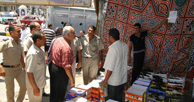 بالصور.. حملة لإزالة الإشغالات والتعديات فى دمنهور بالبحيرة 