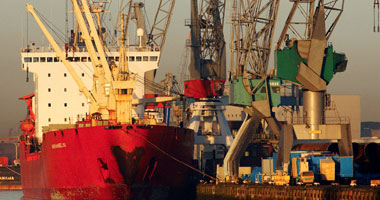 الصادرات تحقق 7.8% ارتفاع فى يونيو.. والبترول والبلاستيك فى المقدمة