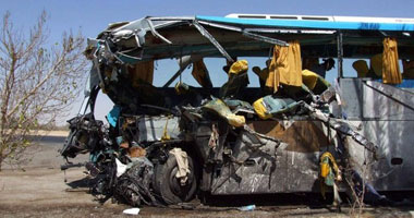 مقتل 7 أشخاص فى حادث تحطم حافلة فى اليابان
