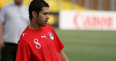 حسنى عبدربه على أبواب الزمالك