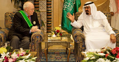 تشينى والعاهل السعودى يبحثان ارتفاع أسعار النفط