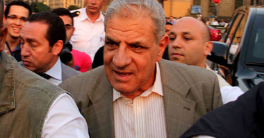 رئيس الوزراء يتفقد الأراضى الصالحة للزراعة بغرب المنيا
