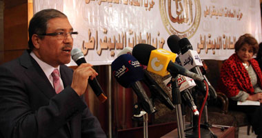 بالصور.. صفية السادات: السيسى جمع بين شخصية عبد الناصر ودهاء السادات