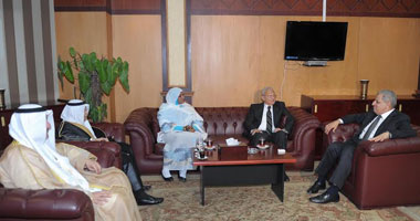 بالصور.. إبراهيم محلب يبحث دعم التكنولوجيا مع وزراء الاتصالات العرب