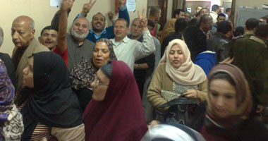 ائتلاف دعم مصر بدمياط يجمع 1200 توكيل لترشيح السيسى لولاية ثانية