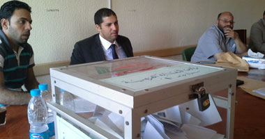إقبال الناخبين يشعل المنافسة فى انتخابات المهندسين بالعريش