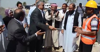 محافظ الإسكندرية يفتتح محطة جديدة لمياه الشرب بقرى أبيس