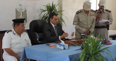 مدير أمن البحر الأحمر يلتقى جنود الدرك الأمنى لتوعيتهم بطبيعة المرحلة