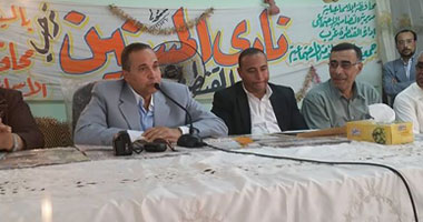 بالصور.. محافظ الإسماعيلية يزور نادى مسنى القنطرة غرب