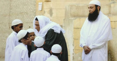 محمد عبد الحافظ: رفضت السبحة.. وذهبت إلى الأقصر من أجل "العراف"