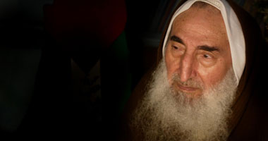 اليوم.. الذكرى التاسعة لاغتيال "قعيد الأمة الذى أحيا الهمة" الشيخ أحمد ياسين مؤسس "حماس"..تمنى الشهادة فاغتالته إسرائيل أثناء عودته من صلاة الفجر.. وفى يوم الاغتيال ولد ستة أطفال فلسطينيين تسموا باسمه