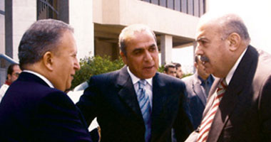  صراع الحيتان على أرض وادى النطرون 