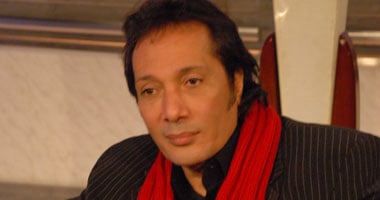 حفلتان للحجار ونجله أحمد بساقية الصاوى