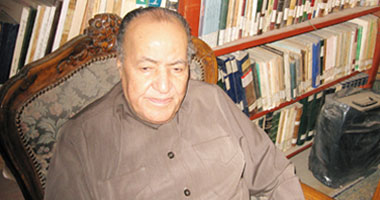 "الوحش" يطالب بالحجر على "البنا"