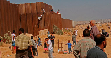هجوم برلمانى على الجدار العازل وسرقة المياه المصرية