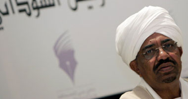 الرئيس السودانى يعود إلى الخرطوم بعد مشاركته فى القمة العربية بعمان