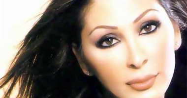 إليسا وألبومها الجديد فى "عرض خاص" الأحد المقبل 