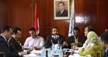 الشعارات الدينية طغت على انتخابات المحليات