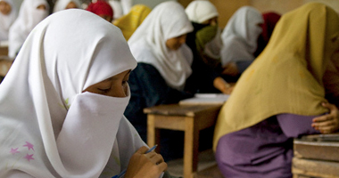 بنجلاديش تحظر الحجاب فى الشركات والجامعات