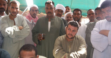 إضراب 73 تاجر خضار بكوم امبو 