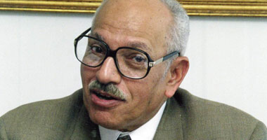 أبو المجد: تراجع النائب العام فى قراره يعنى أن القانون لا يحكم بمصر