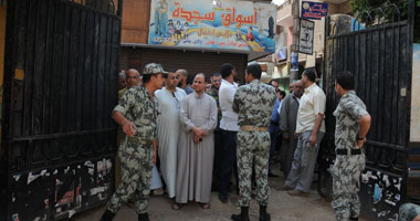 تحويل ناخبى "قصر الدوبارة" للجنة الإبراهيمية الثانوية بقصر النيل