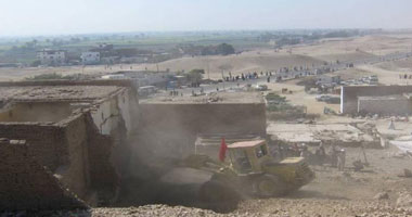 مصرع وإصابة شخصين أثناء تنقيبهما عن الآثار بالأقصر
