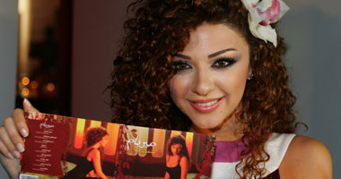 ميريام فارس حائرة بين لؤلؤة الصحراء و"هالة والملك"
