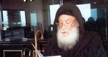 أسقف يحاول منع إصدار كتاب عن الأب "متى المسكين"