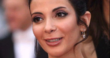 منى زكى كفيفة فى "أسوار القمر"