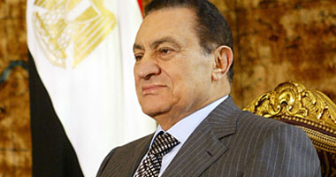 الرئيس مبارك يعقد اجتماعاً وزارياً مصغراً
