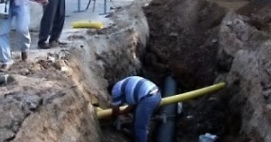 محافظ بنى سويف يعلن توصيل خدمة الغاز الطبيعى لـ1626 منزلا و4 مخابز