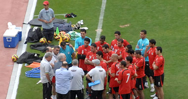 المنتخب يتجمع صباح غد والتدريب ليلاً ببتروسبورت
