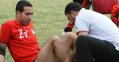 "الخشونة" تبعد أبو تريكة عن مباراة إنجلترا