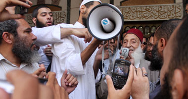 أهالى السويس ينصبون حافظ سلامة محافظا شرفيا