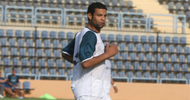 طنطا تنهى أزمة التعاقد مع عمرو نبيل 
