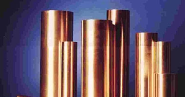 ارتفاع أسعار النحاس العالمية.. والطن يسجل 7976 دولاراً