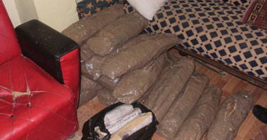 ضبط عاطل بحوزته 38 لفافة بانجو بالغربية