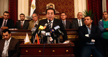 أيمن نور فى مؤتمر صحفى عن حيثيات قضية توكيلات "الغد": لأول مرة يبدأ حكم بالبراءة وينتهى بالإدانة.. ولا أعرف كيف سينام من أصدره.. وسنظل فى نضالنا السياسى والقانونى لأن هذه بداية وليست نهاية