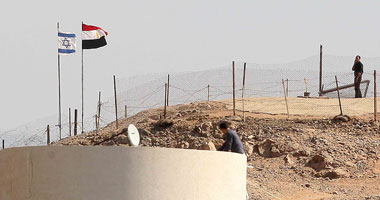 منفذ طابا البرى يستقبل اليوم 260سائحا
