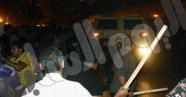 الأمن المركزى يفرق الأقباط أعلى كوبرى أكتوبر