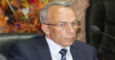  تحرك آليات عسكرية جنوب رفح واجتماع مغلق بين المحافظة والمشايخ