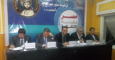 عبد الله خليل: نصوص الدستور ليست واضحة وجلسات الاستماع "شكلية"