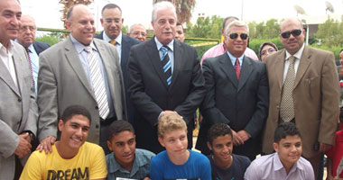 وزير الاتصالات: شهر مكافأة لمنطقة بريد جنوب سيناء